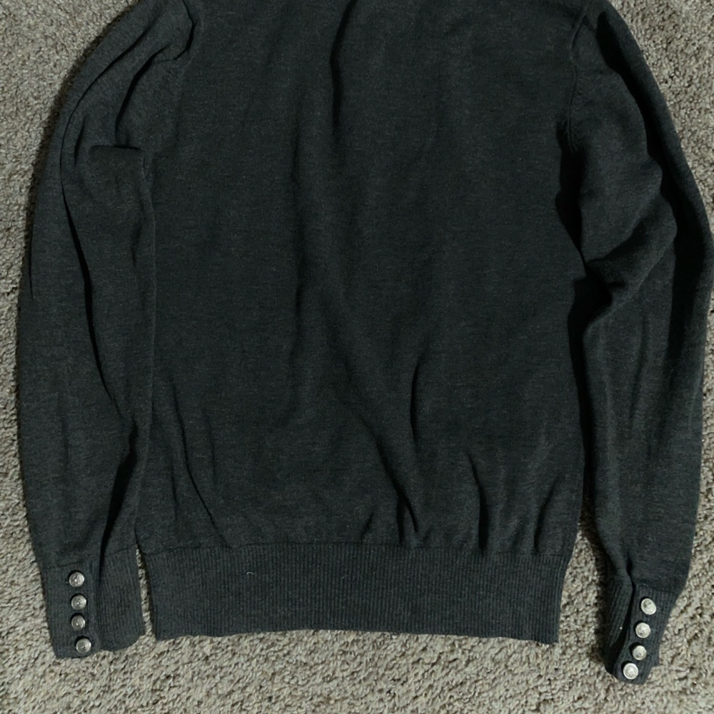Men's V-Neck Sweater in Charcoal Gray